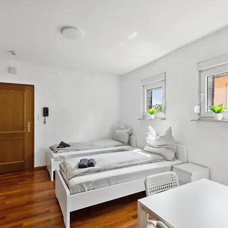 Monteur - Für Bis Zu 7 Personen In 63452 - Hu08c Hanau